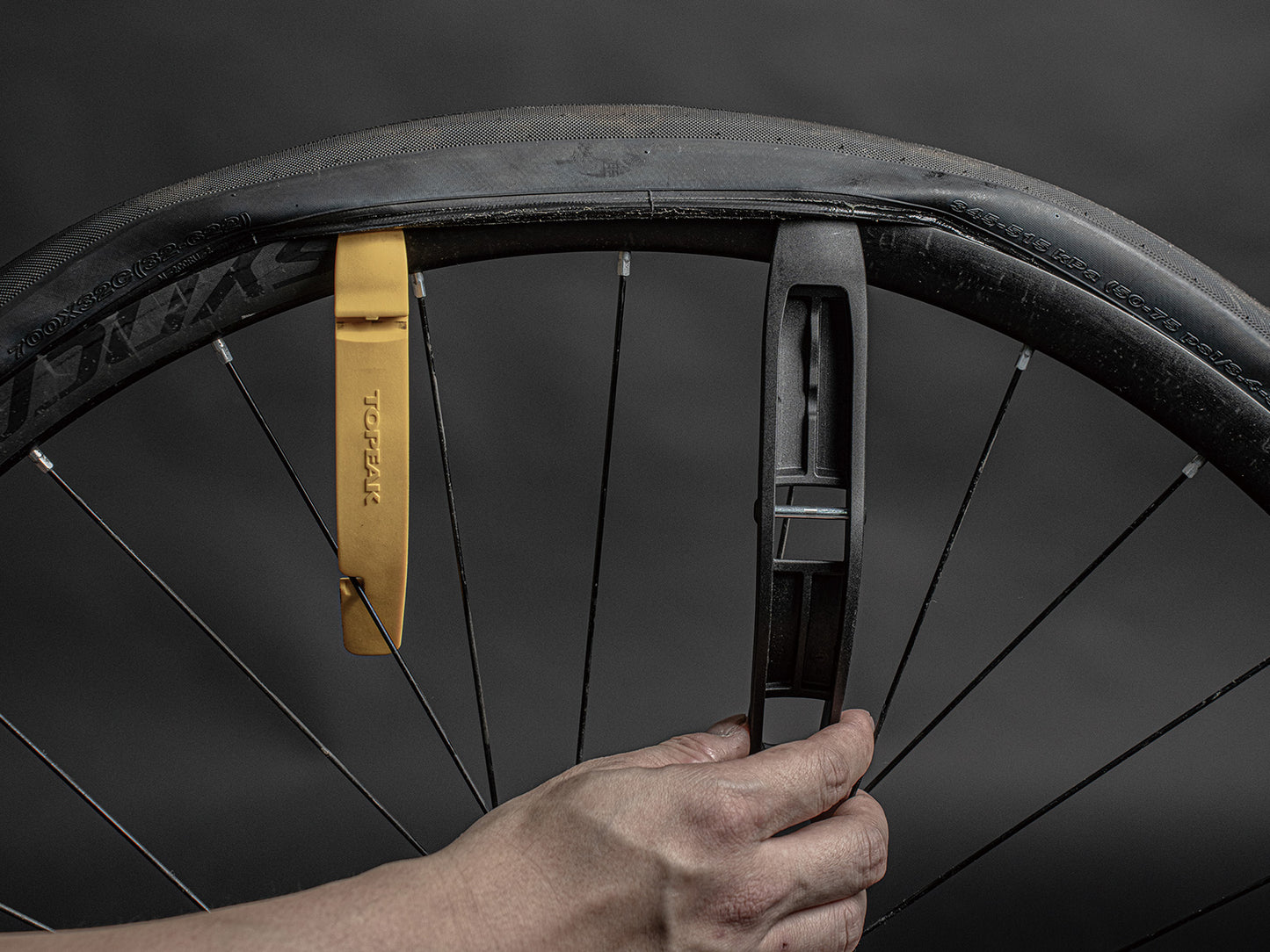 TIRE LEVER TEAM ISSUE