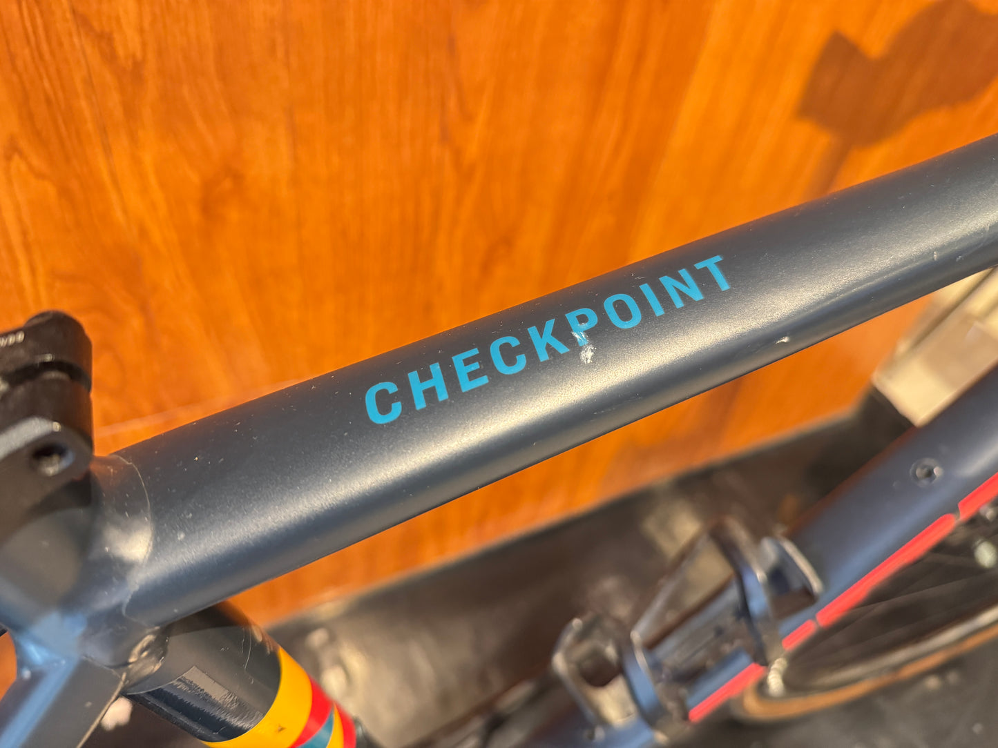 TREK Checkpoint ALR 5 - 52