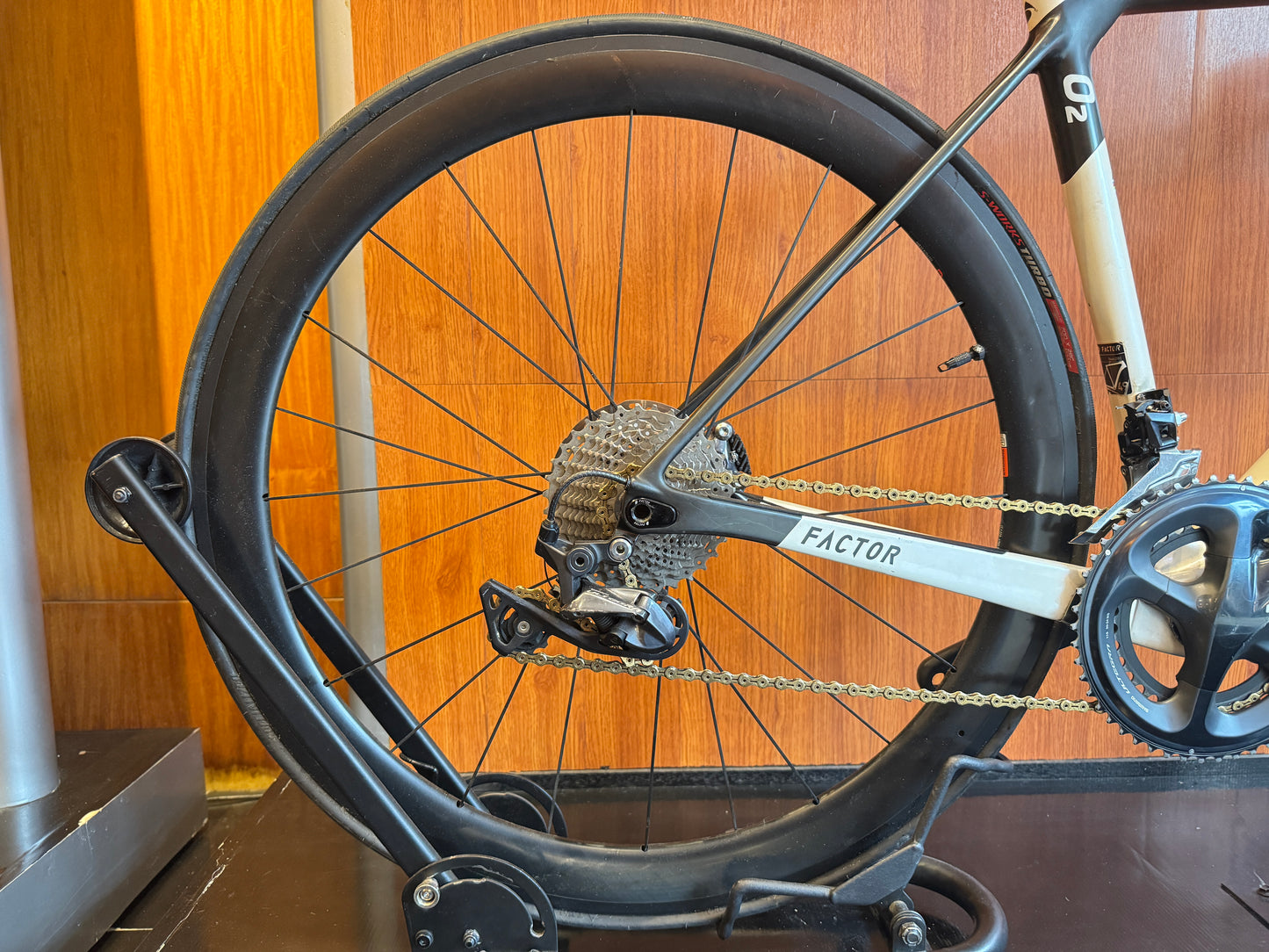 Factor 02 - Disc - 49s