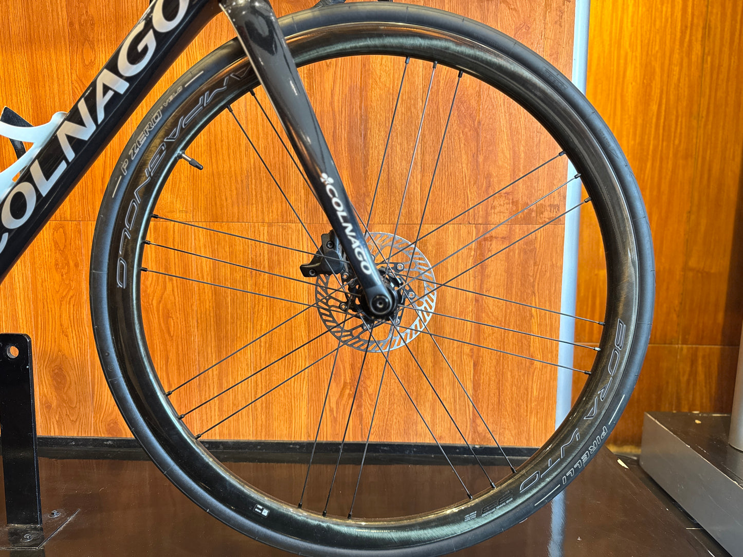 Colnago V3Rs - Black/White - 45